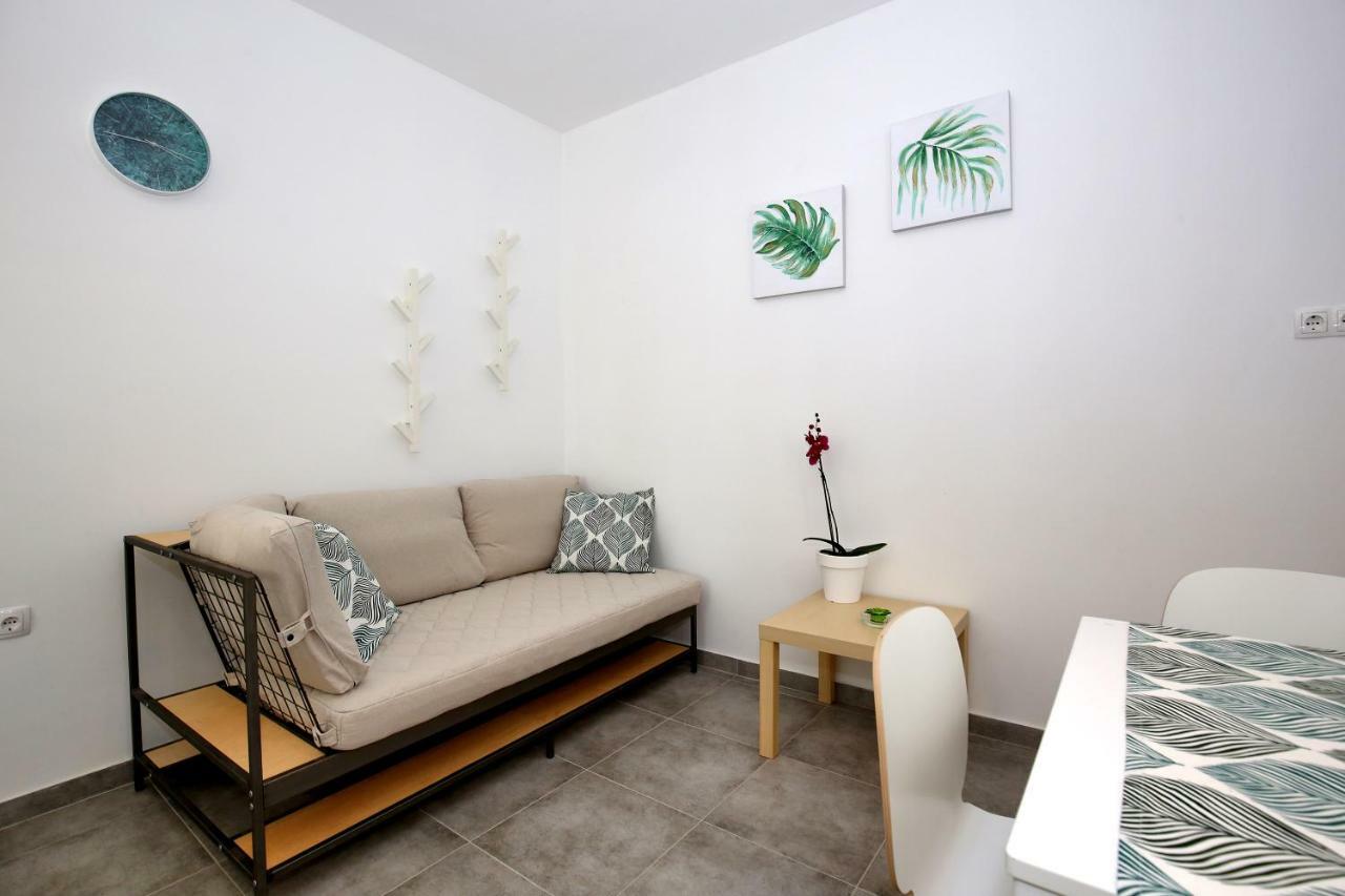 Apartments Ines Murter Exterior photo