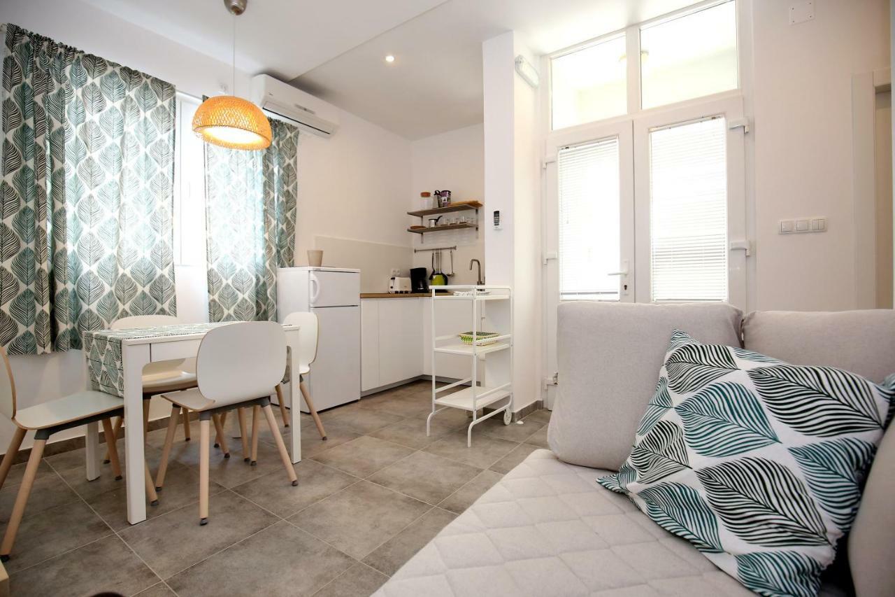 Apartments Ines Murter Exterior photo